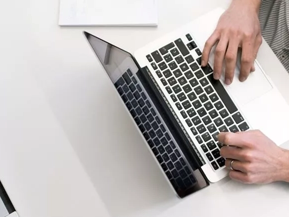 4 Reasons To Find A Side Hustle 11 reasons-find-side-hustle